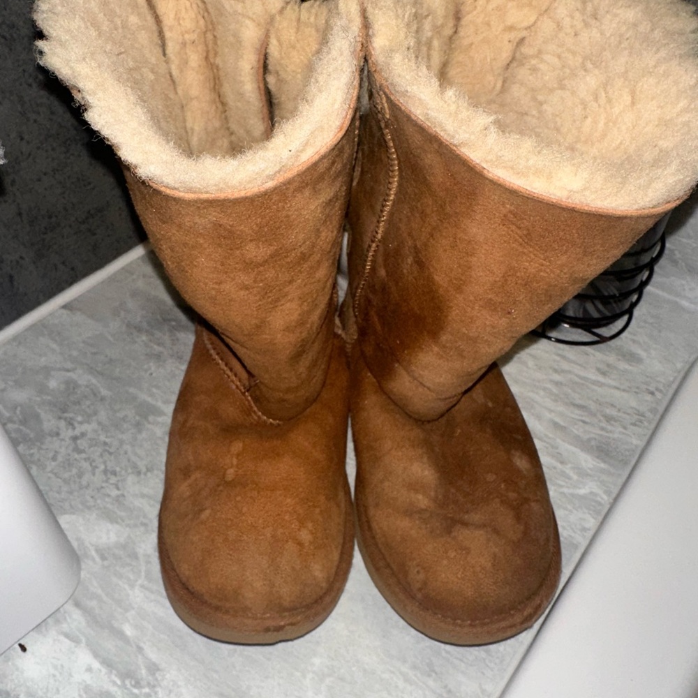 UGG Kids Boots in Brown and Cream